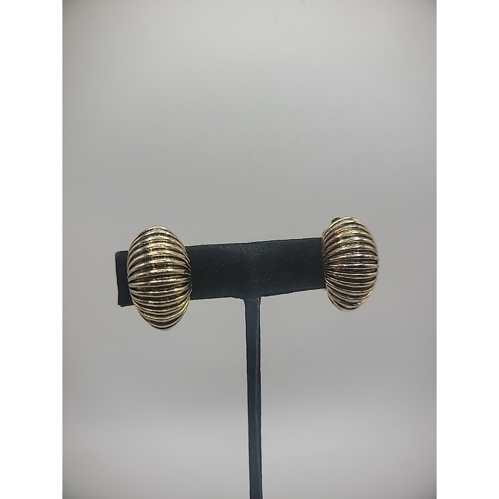 Vintage Earrings Clip On Huggie Gold Tone Ribbed Half Hoop Jewelry Costume